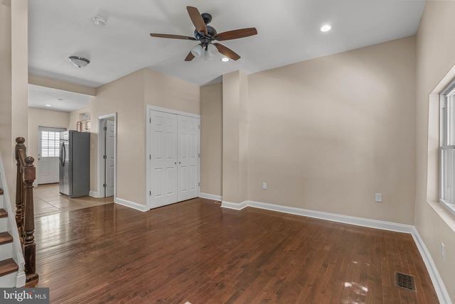 1567 E MONTGOMERY AVE, Philadelphia, PA 19125