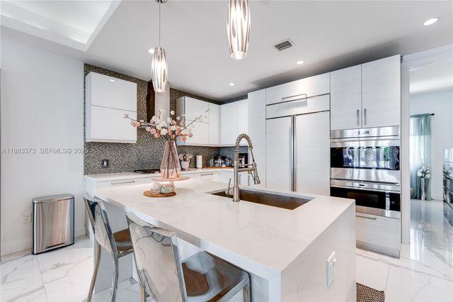 259 Shore Court, Lauderdale-By-The-Sea, Lauderdale By The Sea, FL 33308