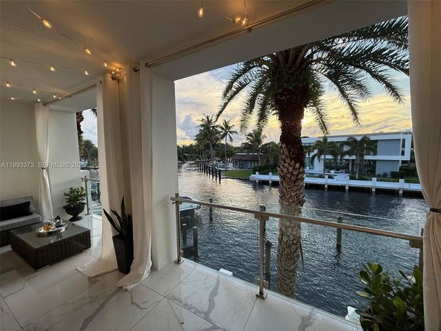 259 Shore Court, Lauderdale-By-The-Sea, Lauderdale By The Sea, FL 33308