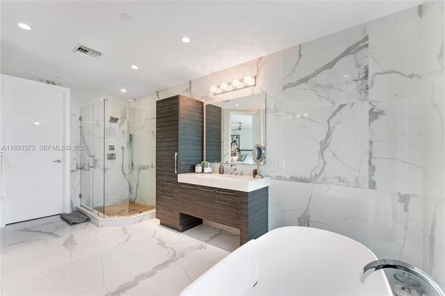 259 Shore Court, Lauderdale-By-The-Sea, Lauderdale By The Sea, FL 33308