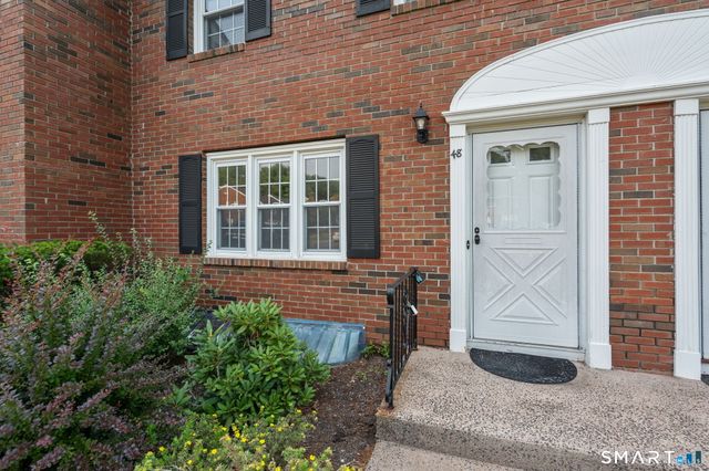 48 Brandywine Lane 48, Suffield, CT 06078