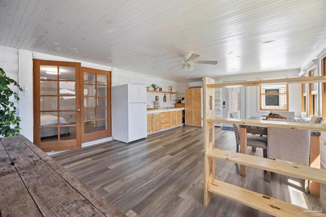 2221 Club House Dr, Lillian, AL 36549
