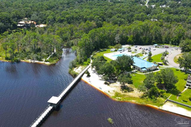 2221 Club House Dr, Lillian, AL 36549
