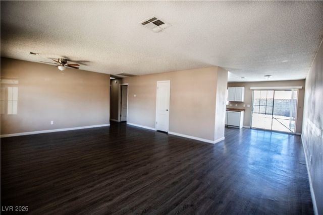 2501 Indian Sage Way, Las Vegas, NV 89108