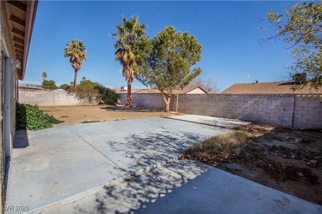 2501 Indian Sage Way, Las Vegas, NV 89108