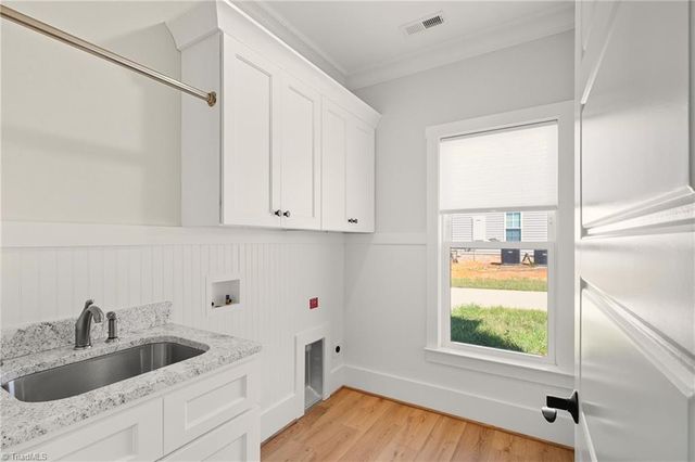 8530 Fairgrove Church Road, Browns Summit, NC 27214
