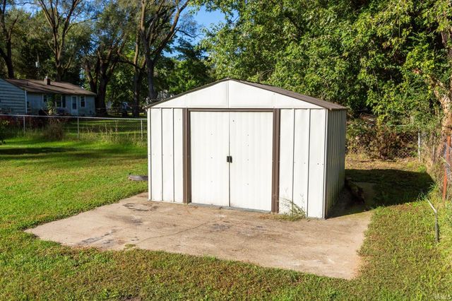 29641 San Lu Rae Drive, Elkhart, IN 46514