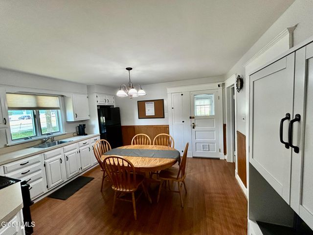 3202 Delmar Avenue, Rotterdam, NY 12306