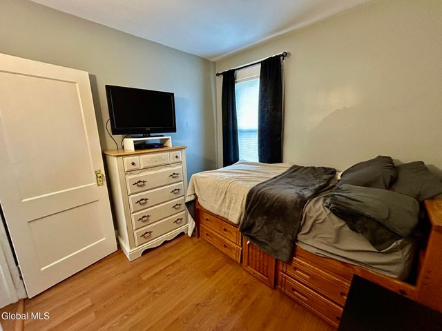 3202 Delmar Avenue, Rotterdam, NY 12306