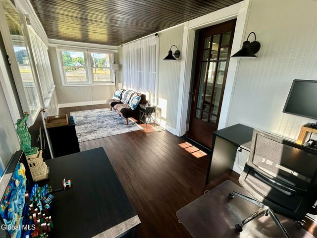3202 Delmar Avenue, Rotterdam, NY 12306