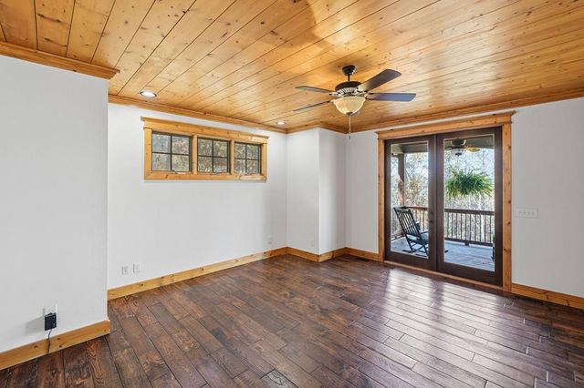 355 Mealer Road, Ellijay, GA 30536