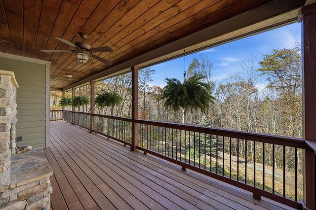 355 Mealer Road, Ellijay, GA 30536