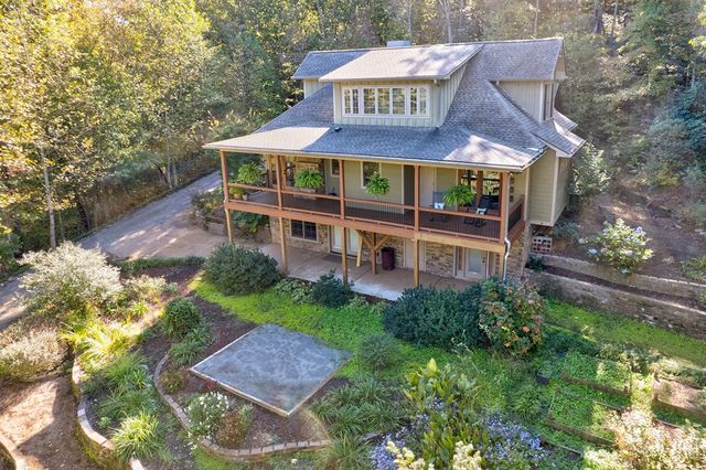 355 Mealer Road, Ellijay, GA 30536