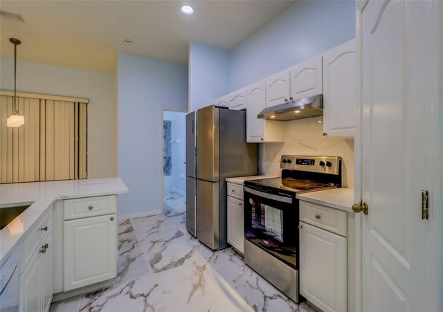 207 TAYLOR BAY LANE, Brandon, FL 33510
