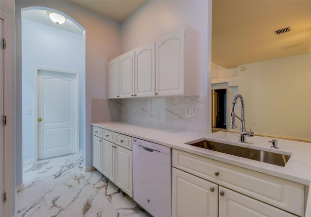 207 TAYLOR BAY LANE, Brandon, FL 33510