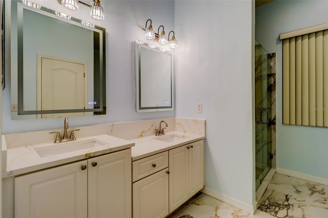 207 TAYLOR BAY LANE, Brandon, FL 33510