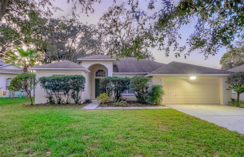 207 TAYLOR BAY LANE, Brandon, FL 33510