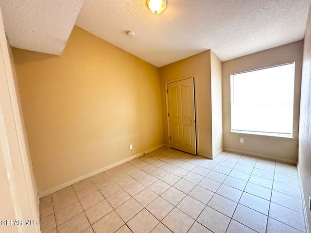 3683 PRAIRIE ROSE Street, El Paso, TX 79936