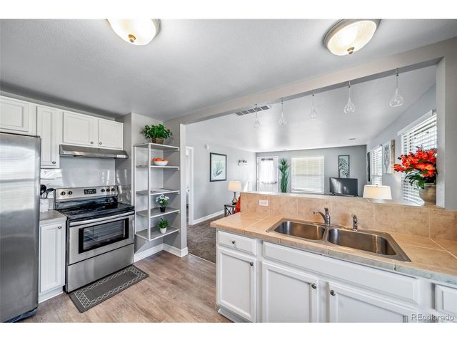 4586 Best Rd, Larkspur, CO 80118