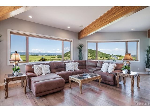 4586 Best Rd, Larkspur, CO 80118