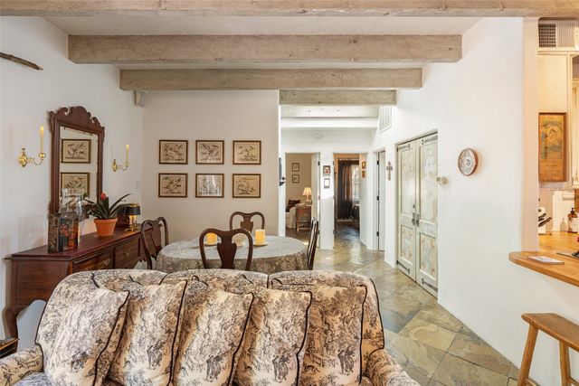 985 Agua Fria 101, Santa Fe, NM 87501