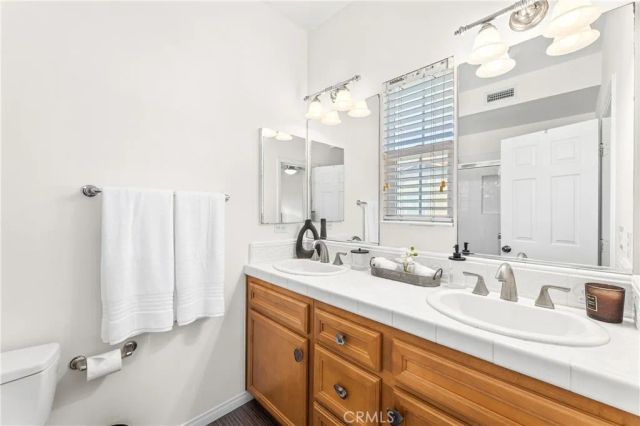 118 Coral Rose, Irvine, CA 92603