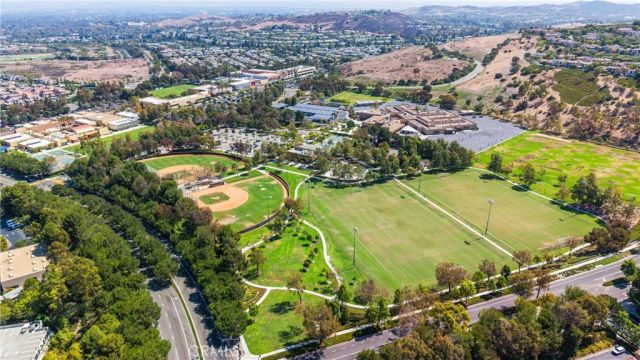 118 Coral Rose, Irvine, CA 92603
