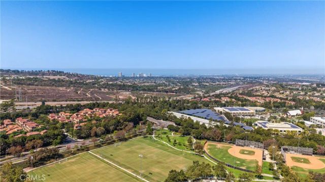 118 Coral Rose, Irvine, CA 92603