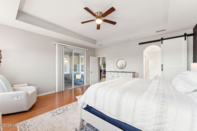 5906 GREEN POND Drive, Jacksonville, FL 32258