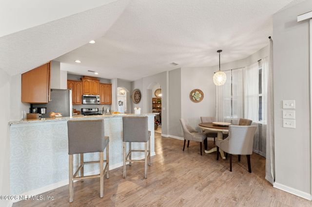 5906 GREEN POND Drive, Jacksonville, FL 32258