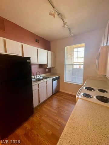 231 West Horizon Ridge Parkway 2813, Henderson, NV 89012