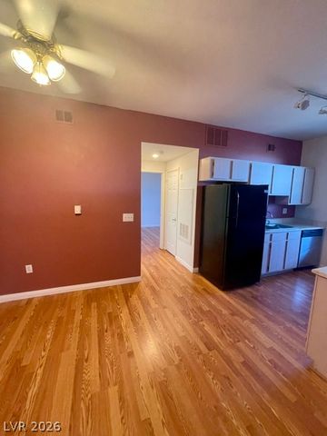 231 West Horizon Ridge Parkway 2813, Henderson, NV 89012