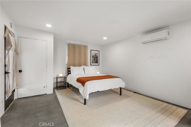 61537 La Jolla, Joshua Tree, CA 92252