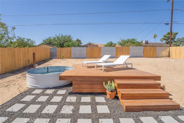 61537 La Jolla, Joshua Tree, CA 92252