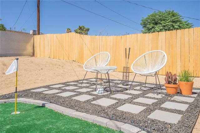 61537 La Jolla, Joshua Tree, CA 92252