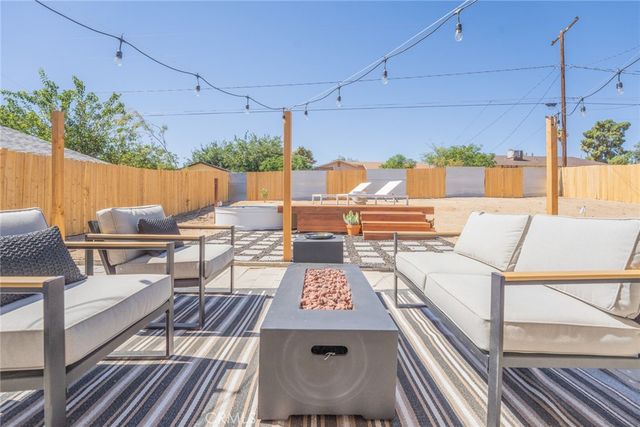 61537 La Jolla, Joshua Tree, CA 92252