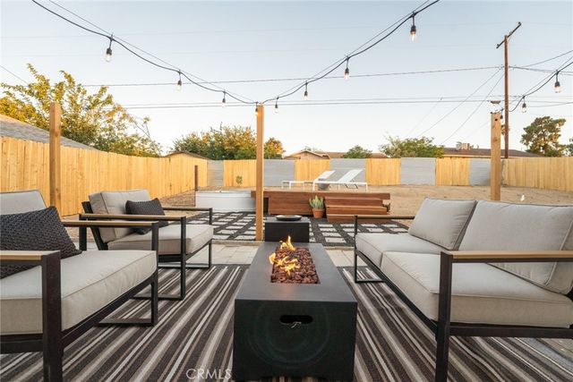 61537 La Jolla, Joshua Tree, CA 92252