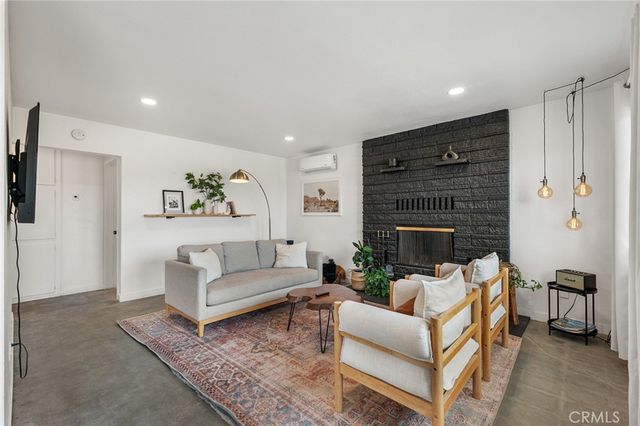 61537 La Jolla, Joshua Tree, CA 92252