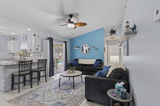 303 NE 13TH AVENUE, Cape Coral, FL 33909