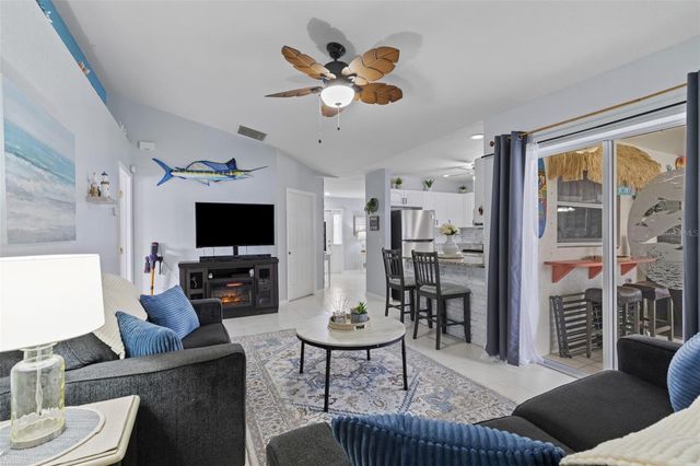 303 NE 13TH AVENUE, Cape Coral, FL 33909