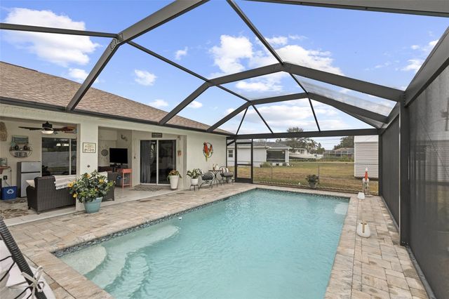 303 NE 13TH AVENUE, Cape Coral, FL 33909