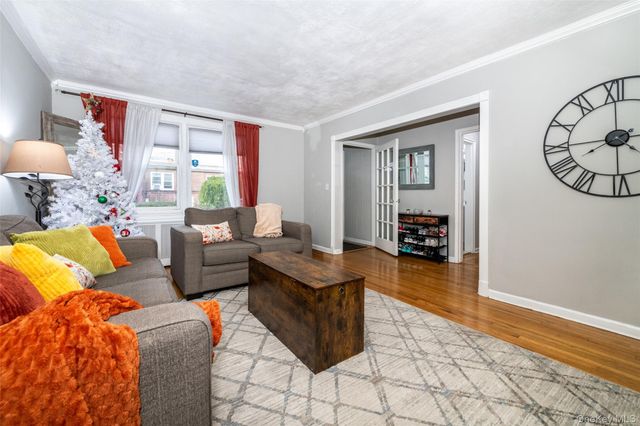 100 Hilltop Acres 100, Yonkers, NY 10704