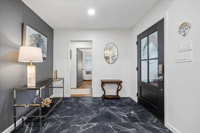 10322 Shadow Wood Drive, Houston, TX 77043