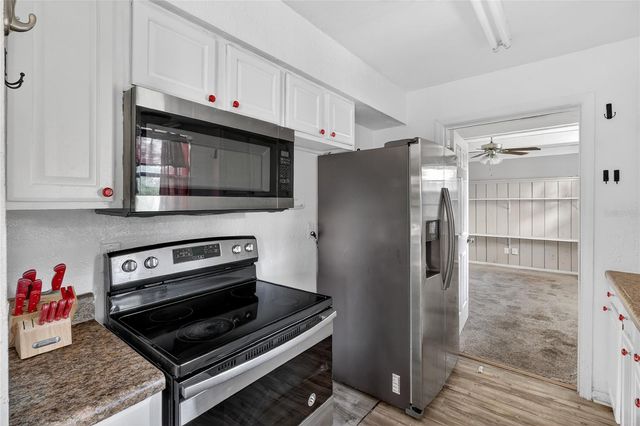 2715 ELMHURST CIRCLE, Orlando, FL 32810