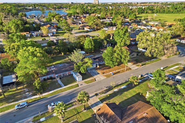 2715 ELMHURST CIRCLE, Orlando, FL 32810