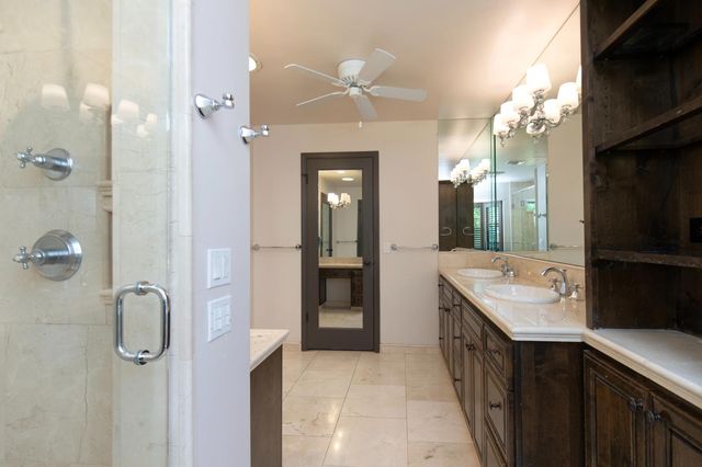 7402 N Benedict Avenue, Fresno, CA 93711