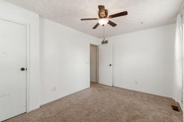 1684 Weather Stone Lane, Columbus, OH 43235