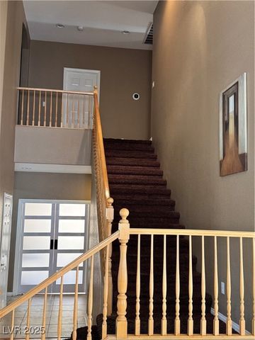 813 White Falcon Street, Las Vegas, NV 89144