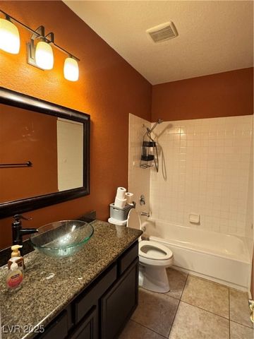 813 White Falcon Street, Las Vegas, NV 89144