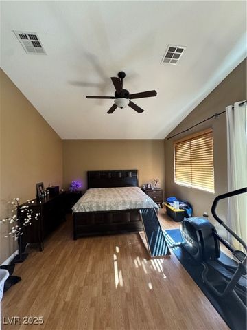 813 White Falcon Street, Las Vegas, NV 89144